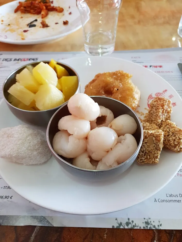 Nougats Chinois Lychee Ananas Beignet Pomme